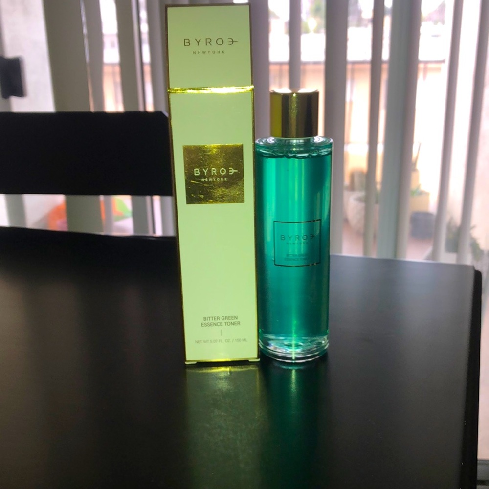 Byroe bitter green essence toner